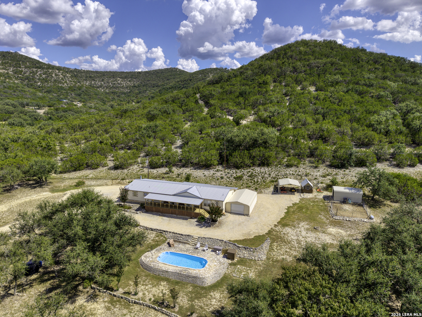 541 Camino Segundo Leakey TX 78873