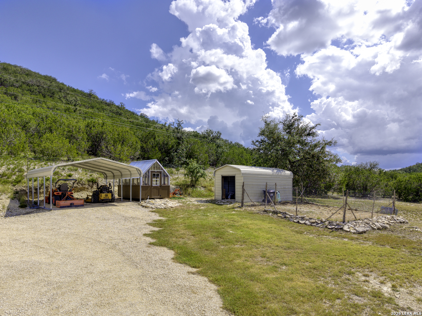 541 Camino Segundo Leakey TX 78873