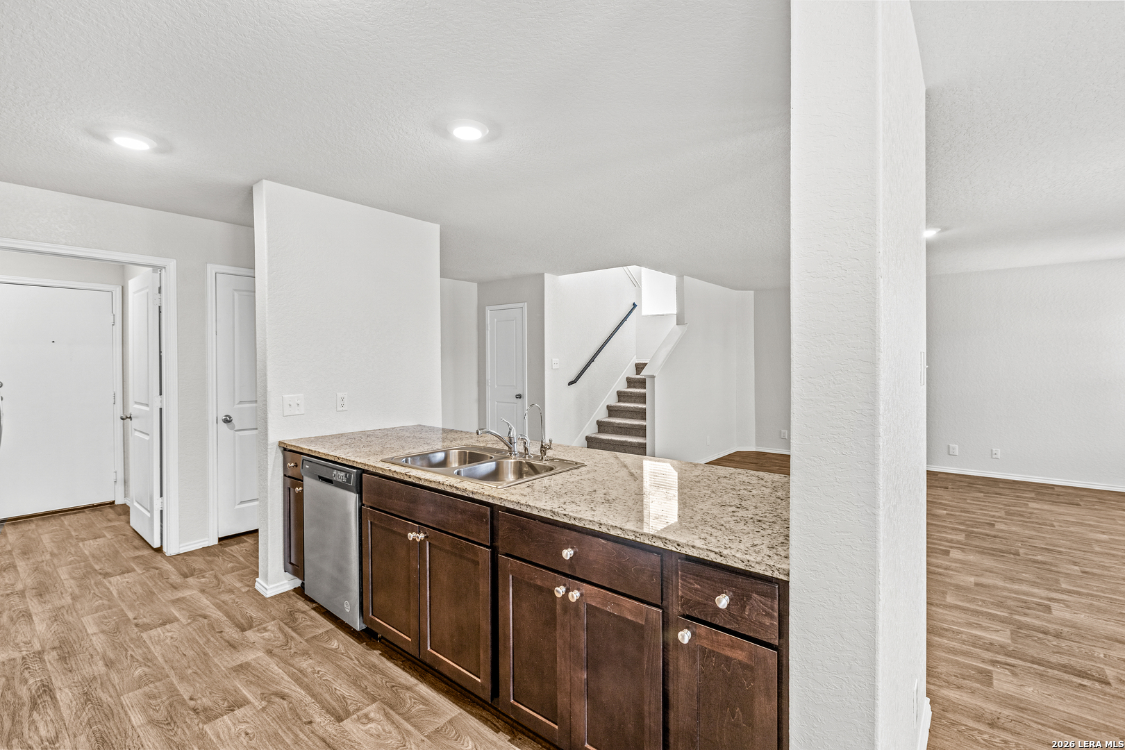 1011 Pacific Monarch San Antonio TX 78253