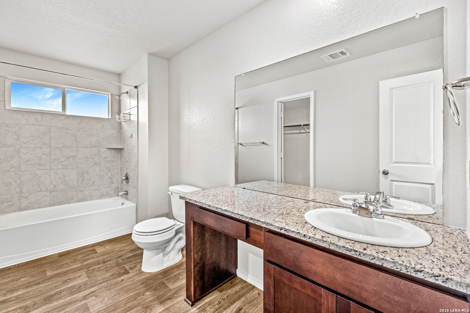 1011 Pacific Monarch San Antonio TX 78253