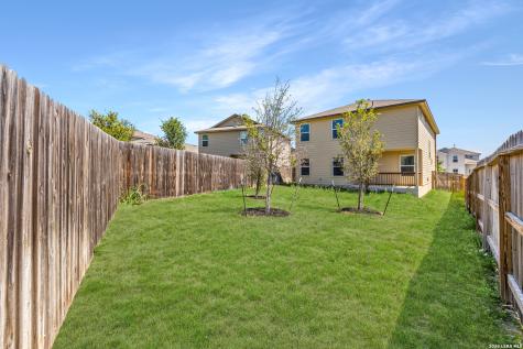 1011 Pacific Monarch San Antonio TX 78253