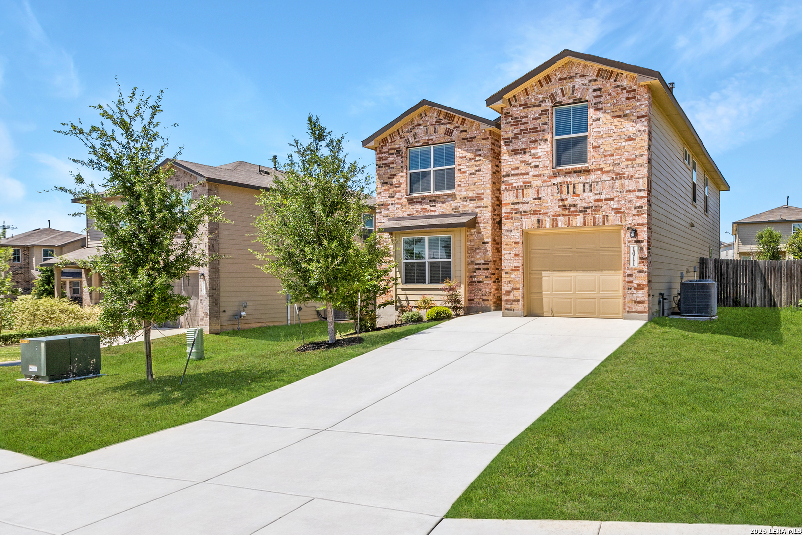 1011 Pacific Monarch San Antonio TX 78253