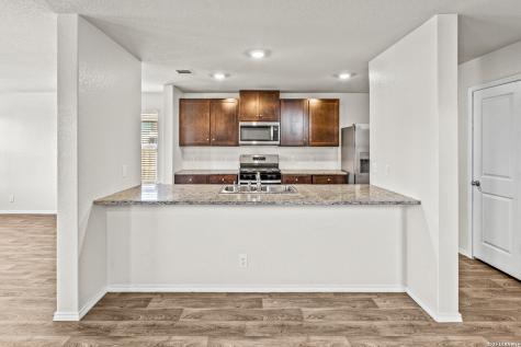 1011 Pacific Monarch San Antonio TX 78253
