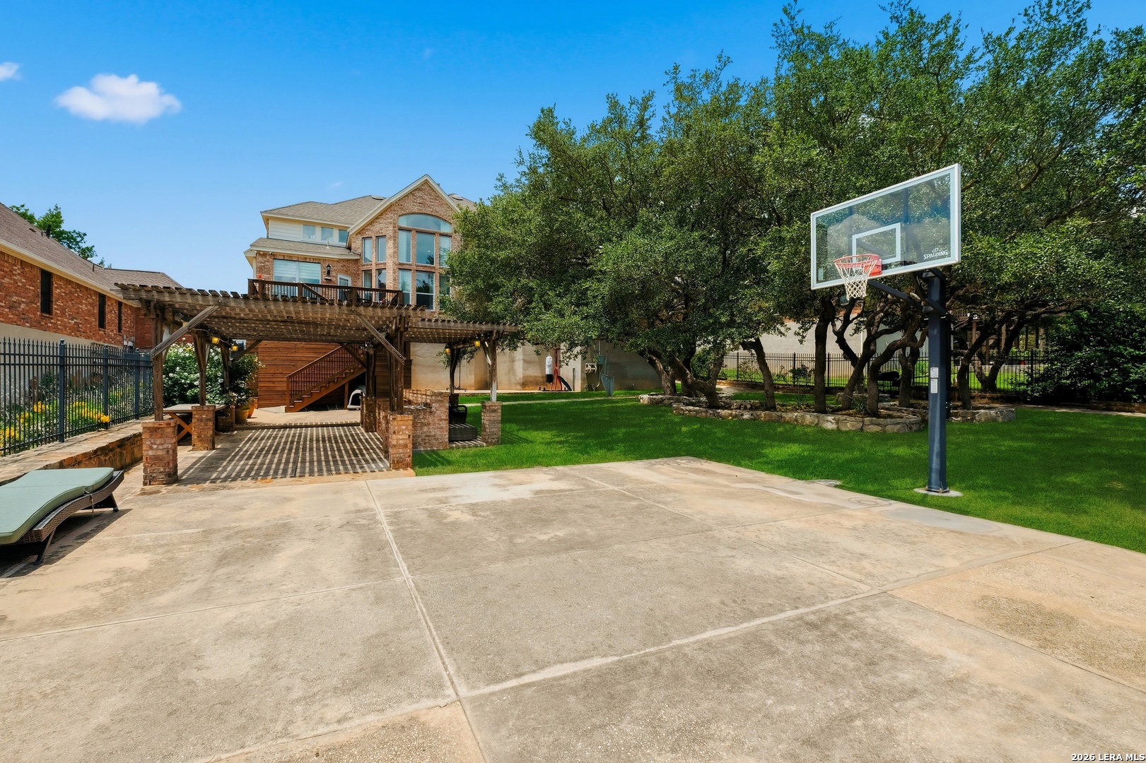 13126 Spring Run Helotes TX 78023