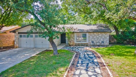 6767 Country Field Drive San Antonio TX 78240