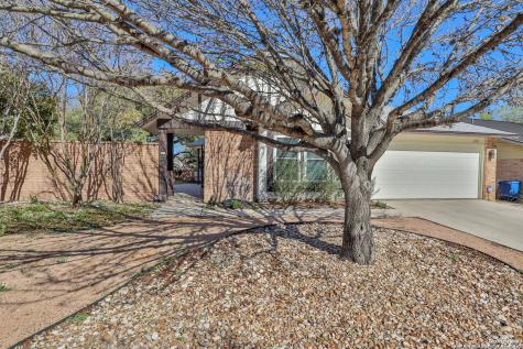 8711 Timber Cloud Street San Antonio TX 78251