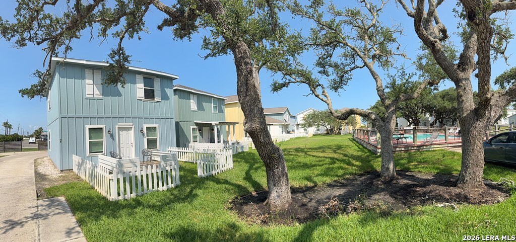 4212 Highway 35 S Rockport TX 78382
