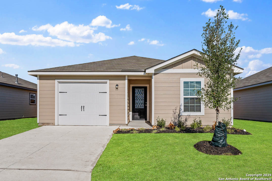 3419 Warlow Branch San Antonio TX 78109