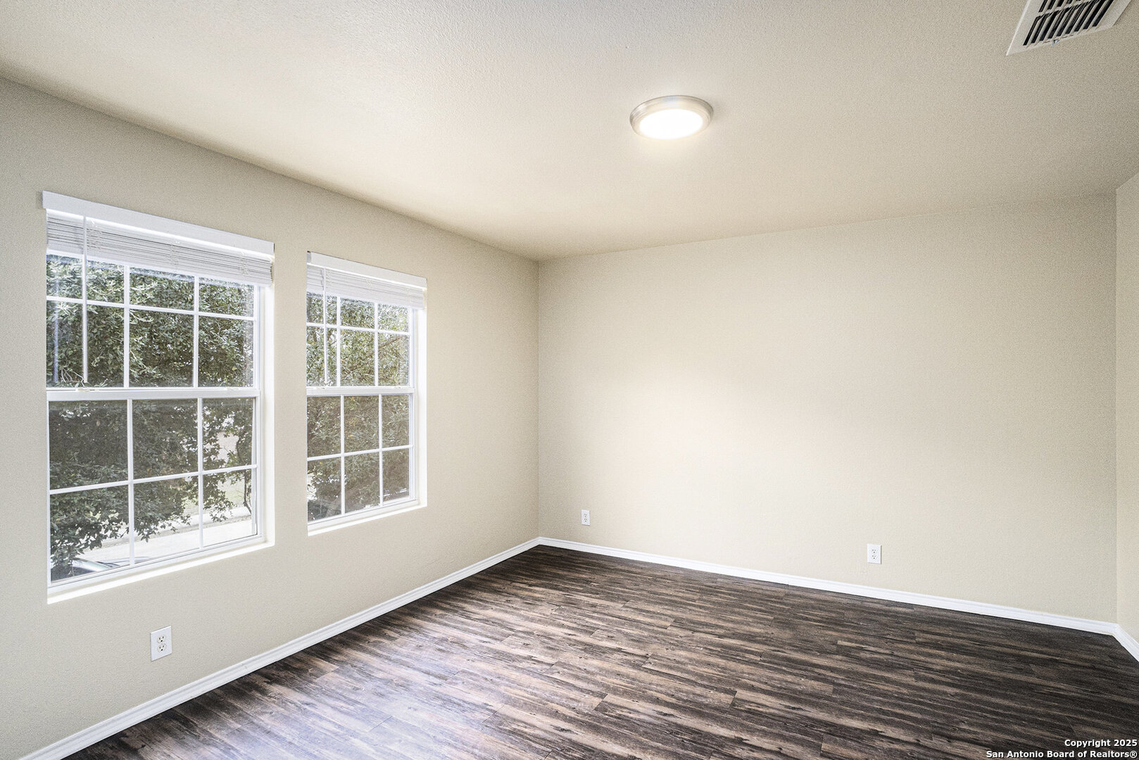 7911 Maple Leaf San Antonio TX 78254