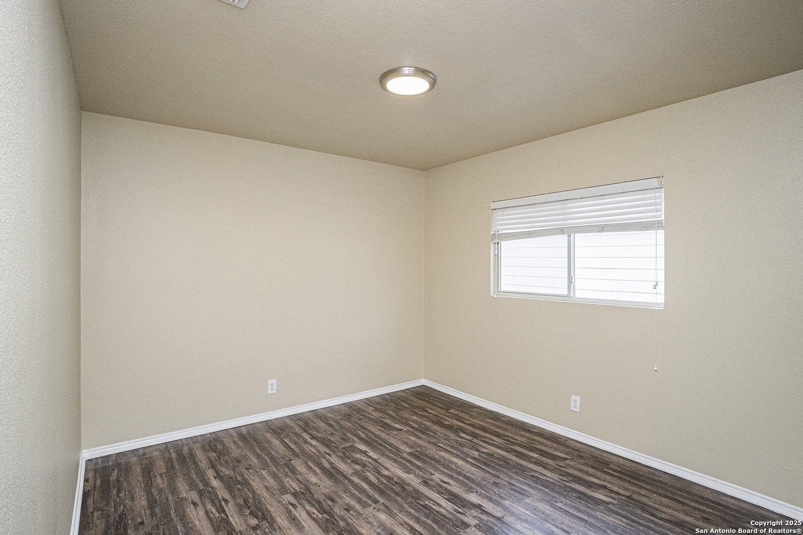 7911 Maple Leaf San Antonio TX 78254