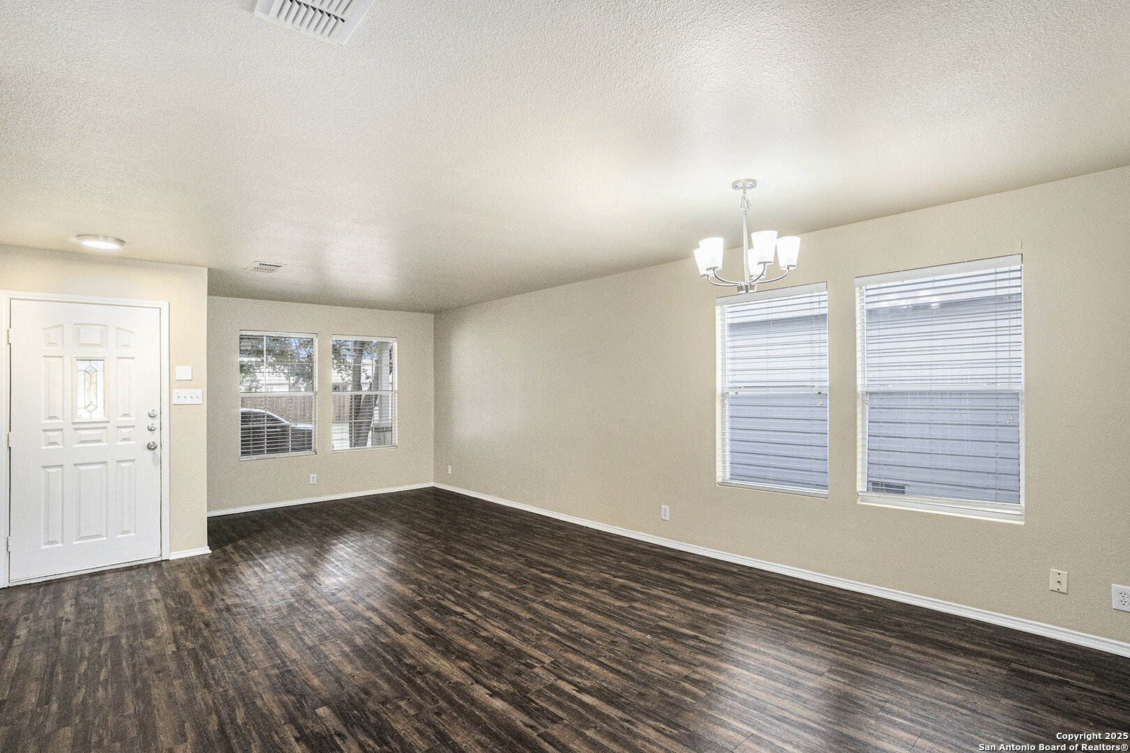 7911 Maple Leaf San Antonio TX 78254