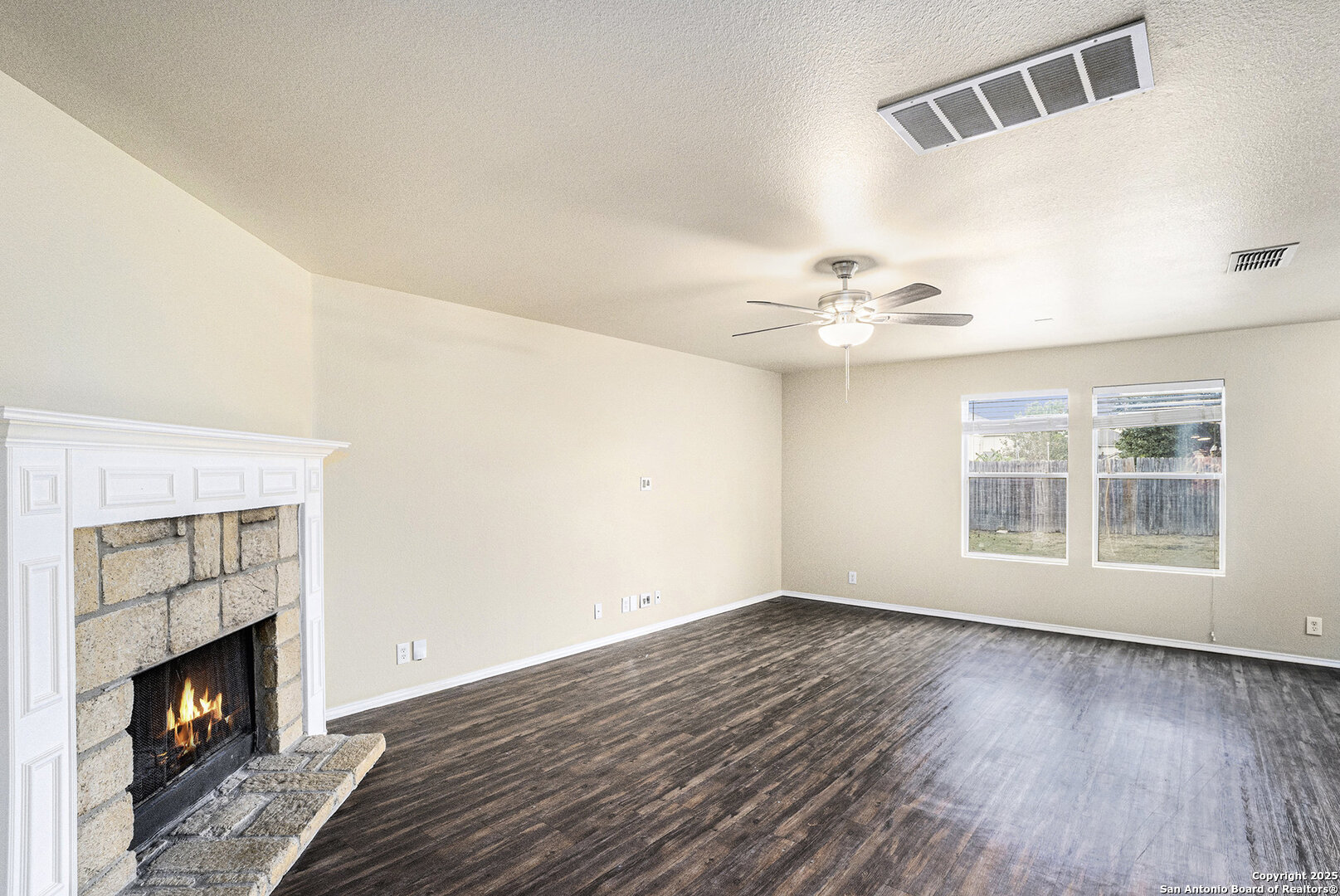 7911 Maple Leaf San Antonio TX 78254