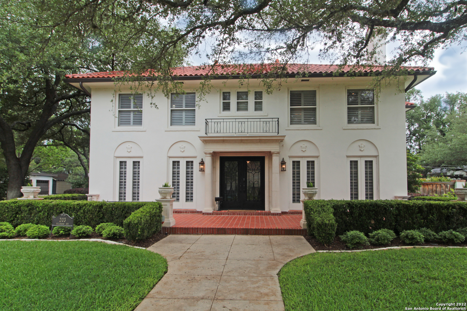 203 Wildrose Avenue Alamo Heights TX 78209