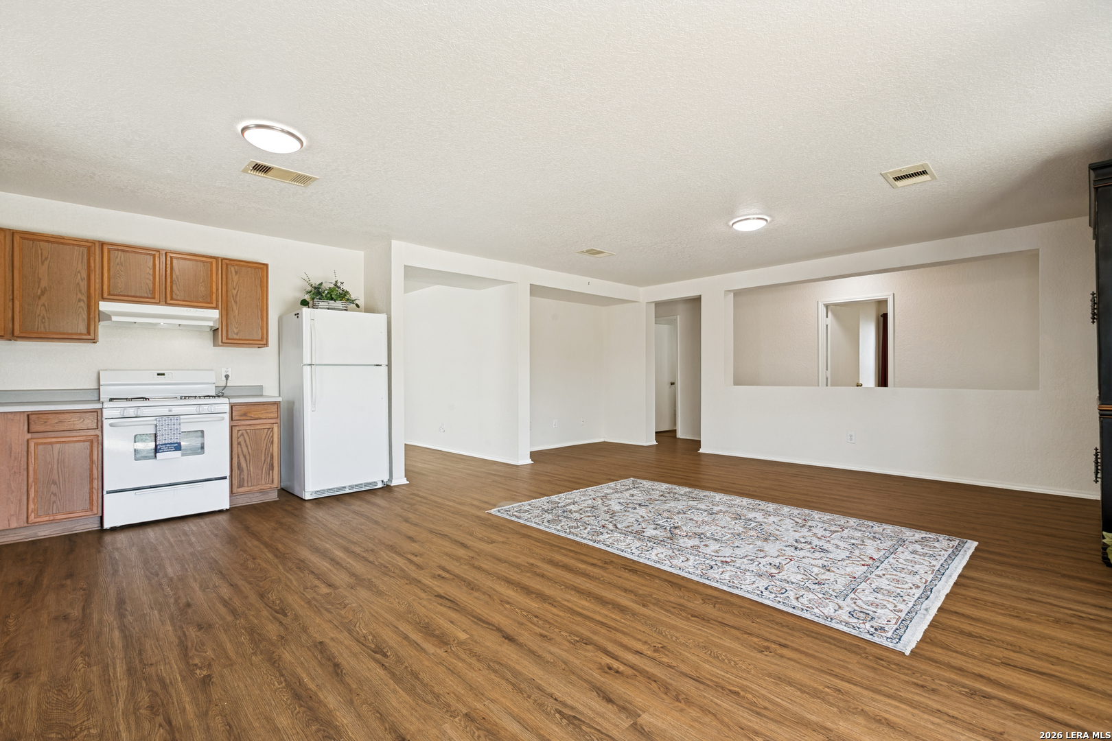 1334 Sunbend Falls San Antonio TX 78224