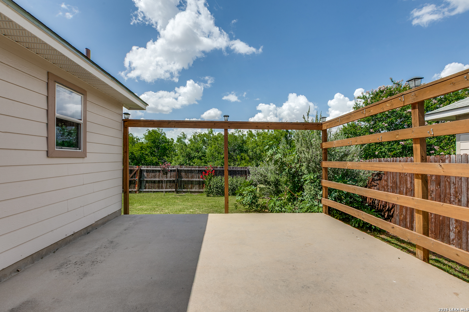 1334 Sunbend Falls San Antonio TX 78224