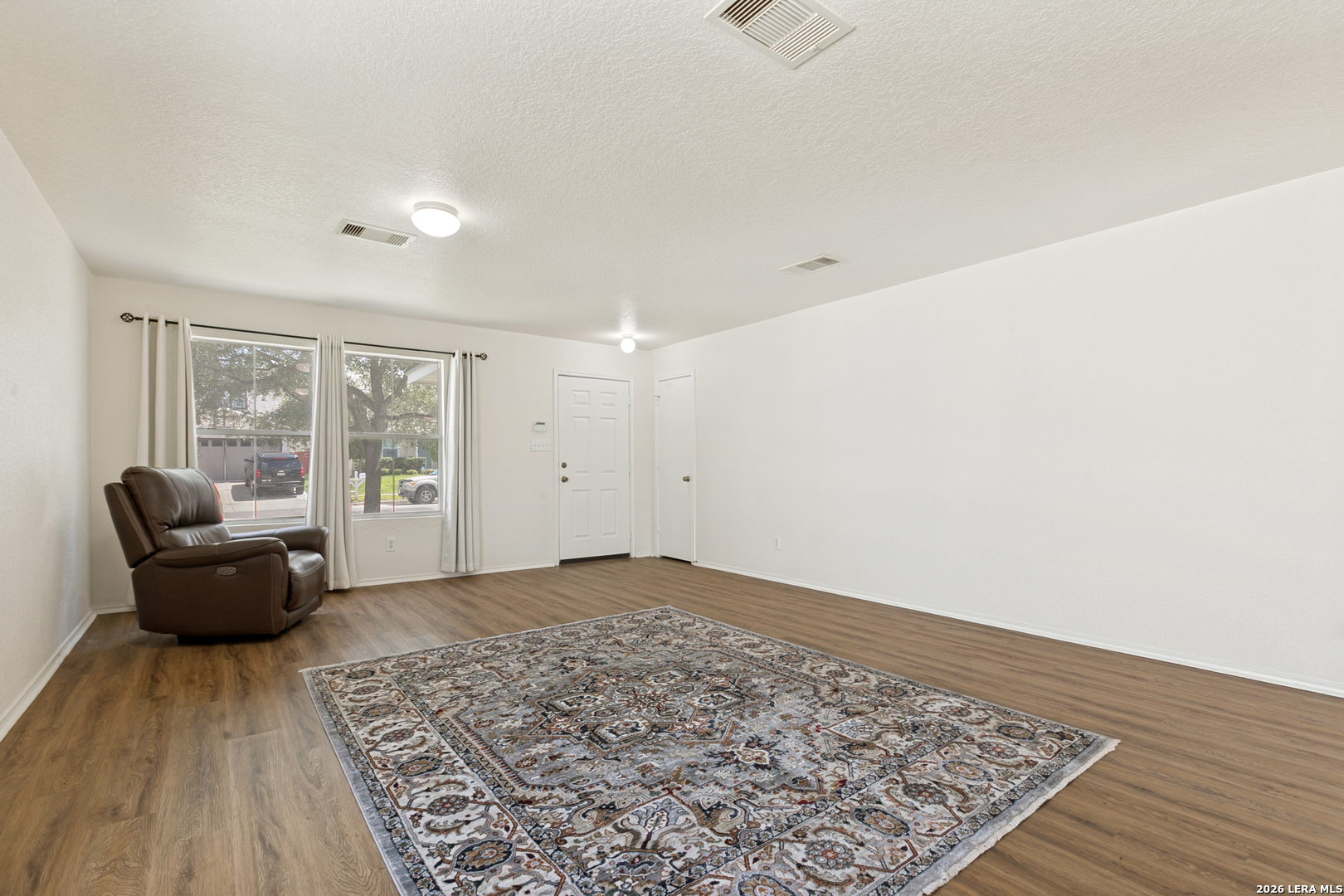 1334 Sunbend Falls San Antonio TX 78224