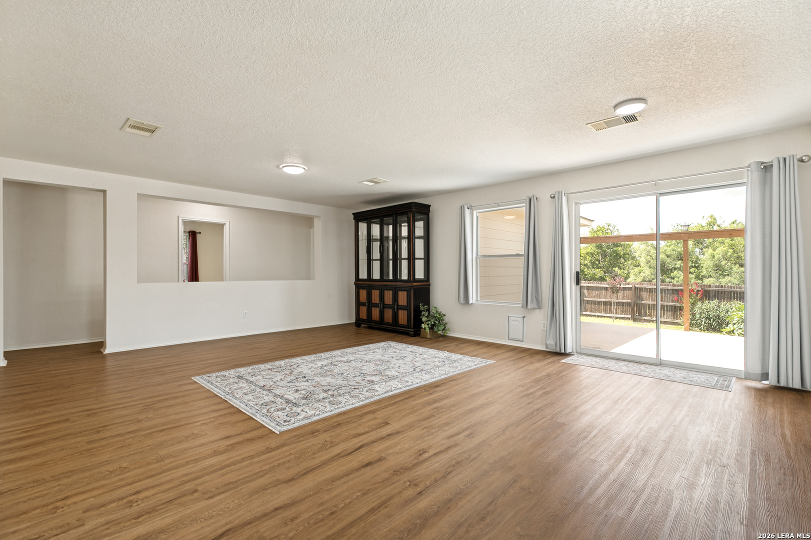1334 Sunbend Falls San Antonio TX 78224