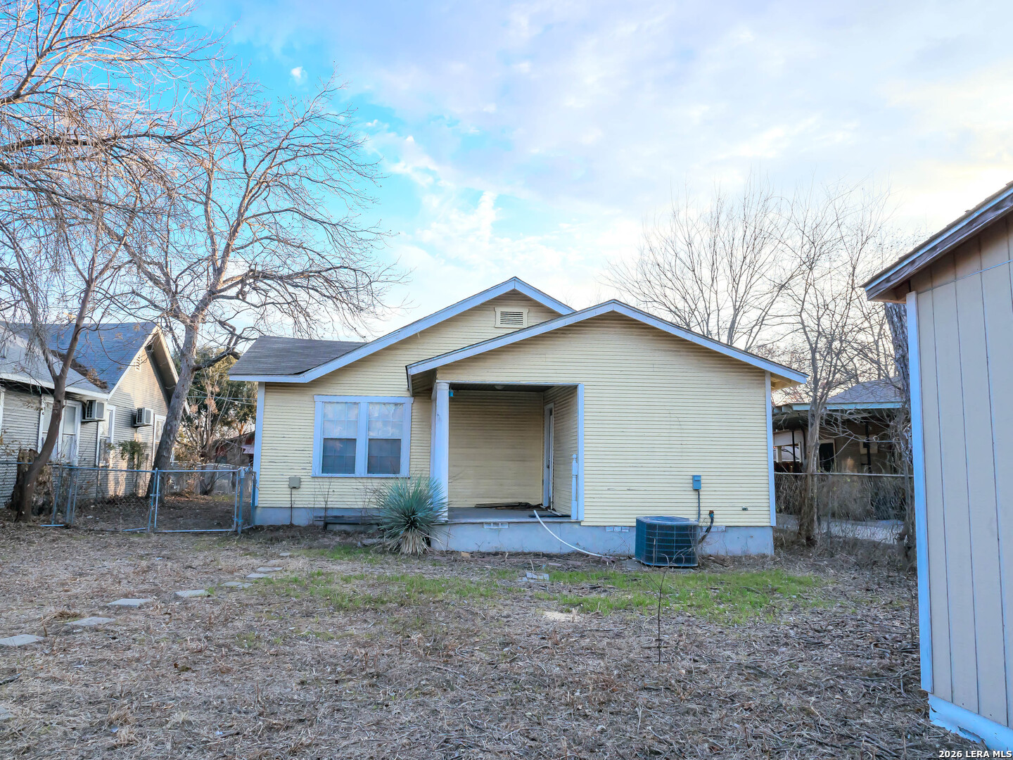 1725 W Craig San Antonio TX 78201