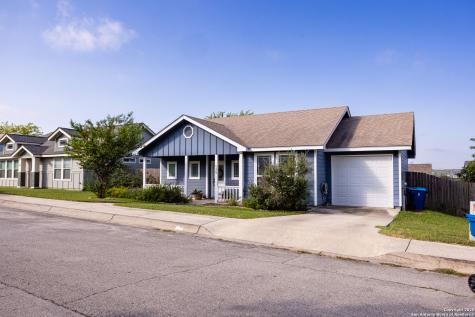 129 N Jasper Kerrville TX 78028