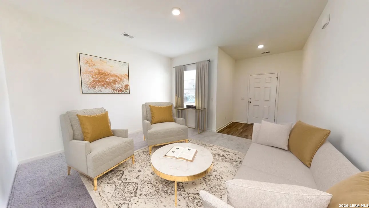 125 Dionicio Loop Seguin TX 78155
