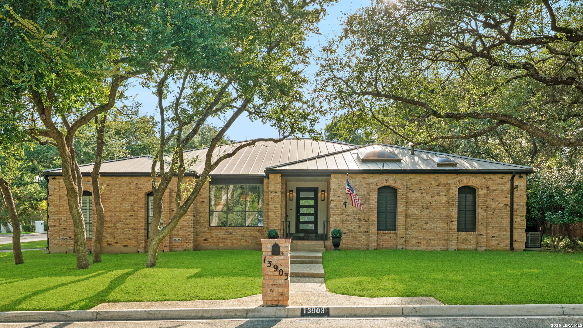 13903 Bluffoak San Antonio TX 78216