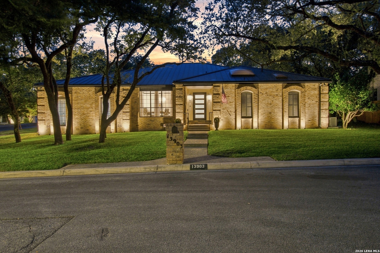 13903 Bluffoak San Antonio TX 78216