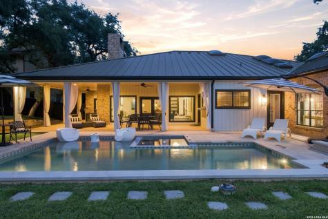 13903 Bluffoak San Antonio TX 78216