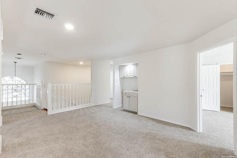 27940 Elm Grove San Antonio TX 78261