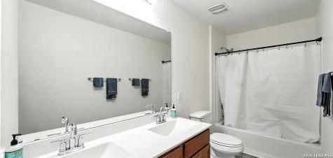 354 Deer Crest Drive New Braunfels TX 78130