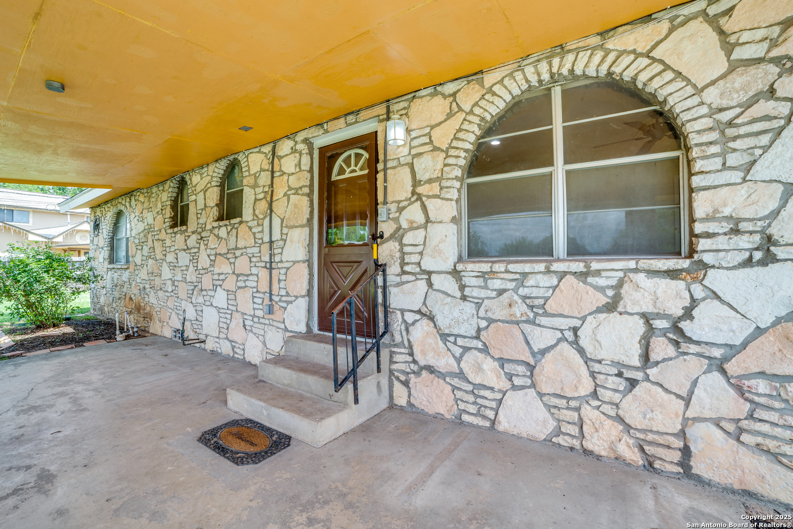 606 W Baetz Boulevard San Antonio TX 78221