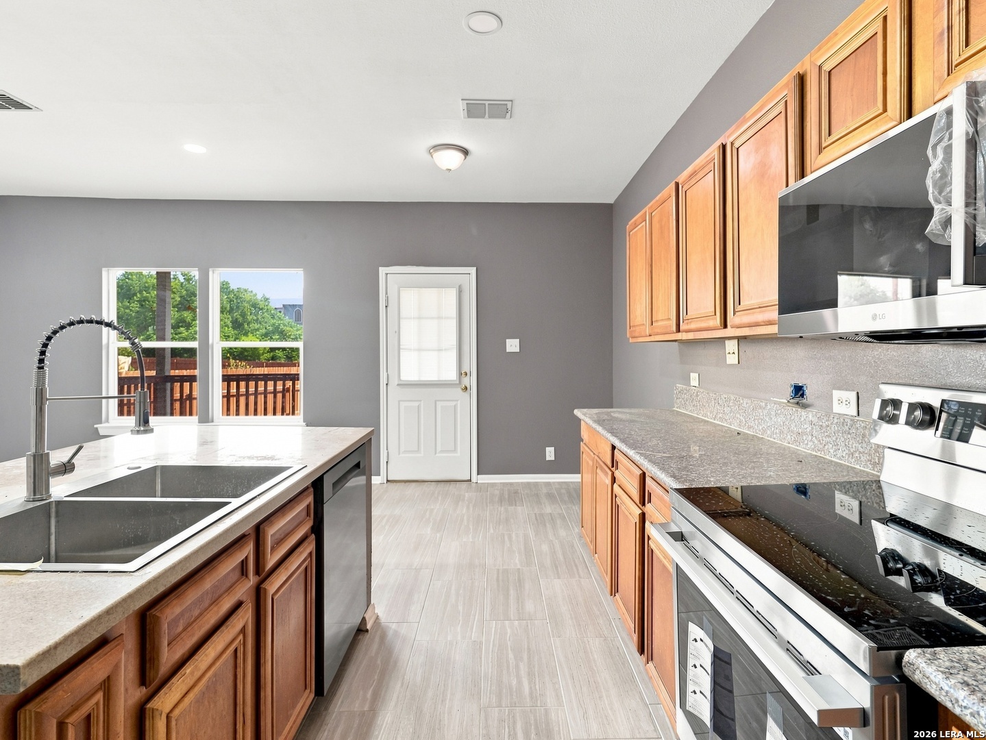 4009 St Charles Bay San Antonio TX 78229