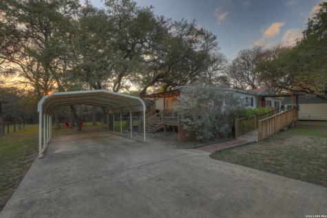 1047 Lonesome Canyon Lake TX 78133