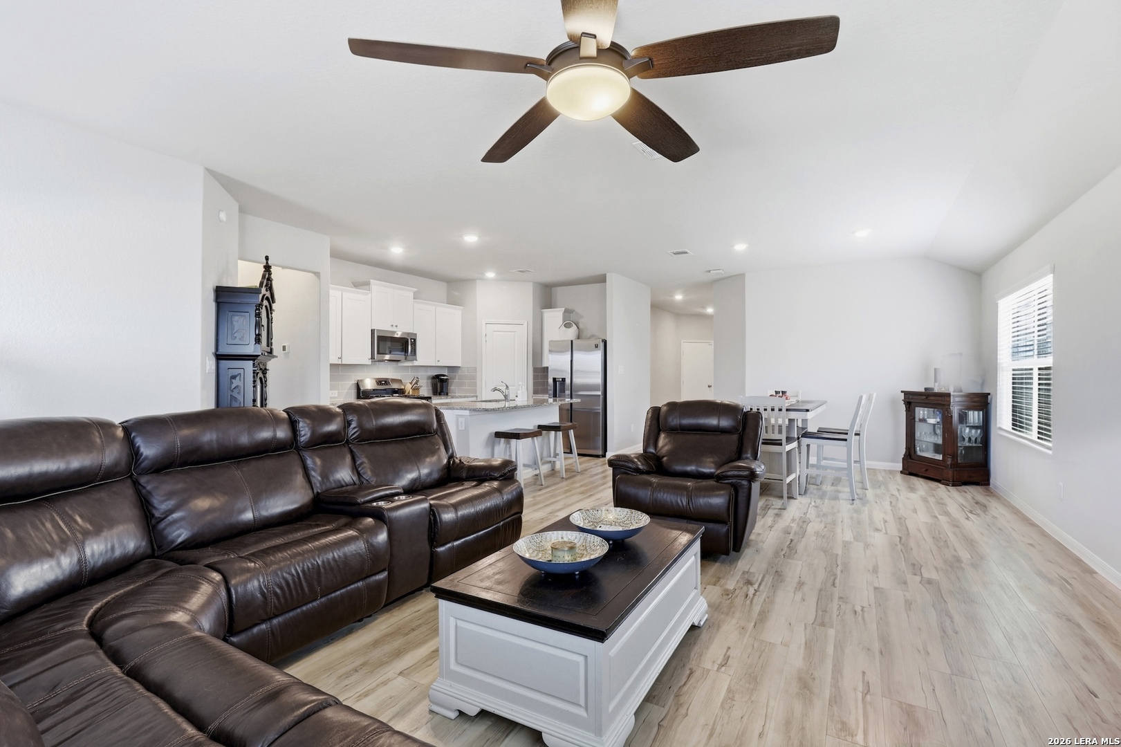 5911 Akin Stroll San Antonio TX 78261