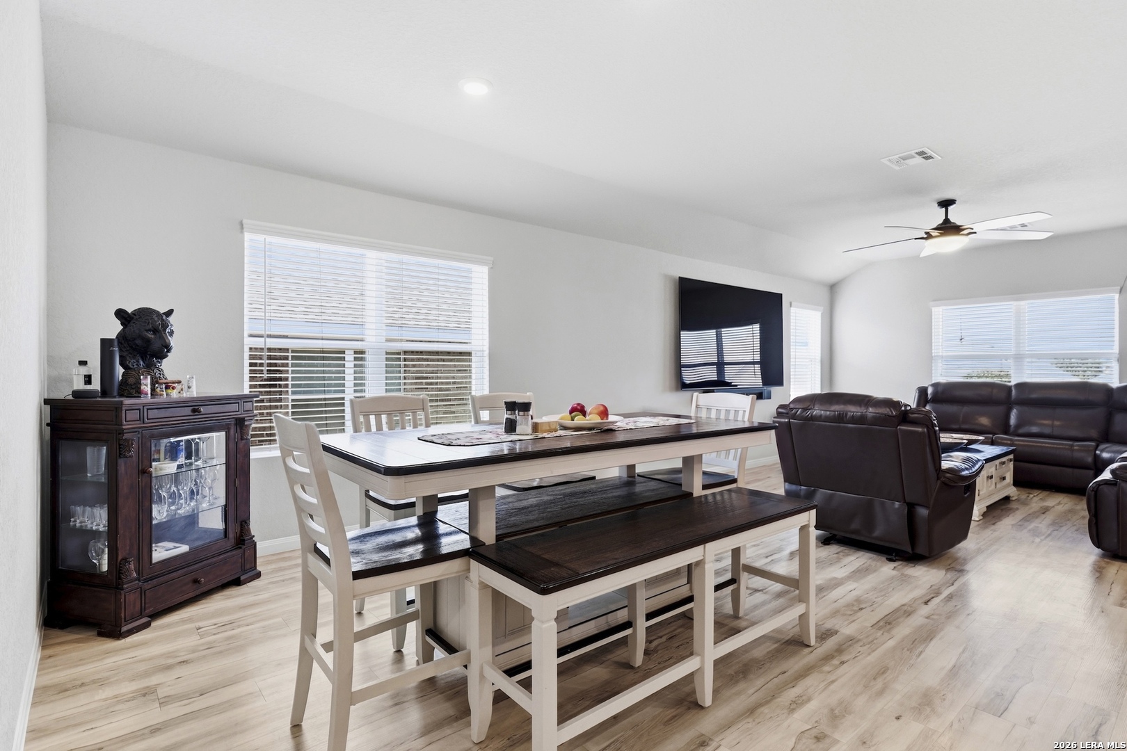 5911 Akin Stroll San Antonio TX 78261