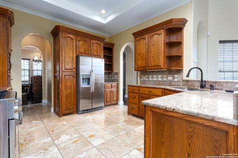 192 County Road 2812 Mico TX 78056