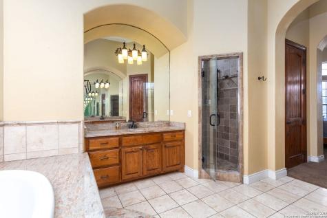 192 County Road 2812 Mico TX 78056