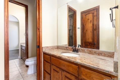 192 County Road 2812 Mico TX 78056