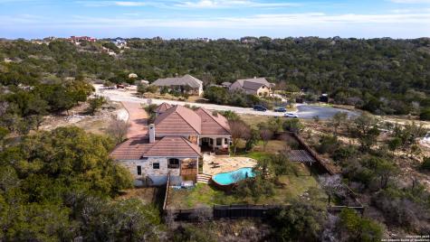 192 County Road 2812 Mico TX 78056