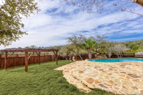192 County Road 2812 Mico TX 78056
