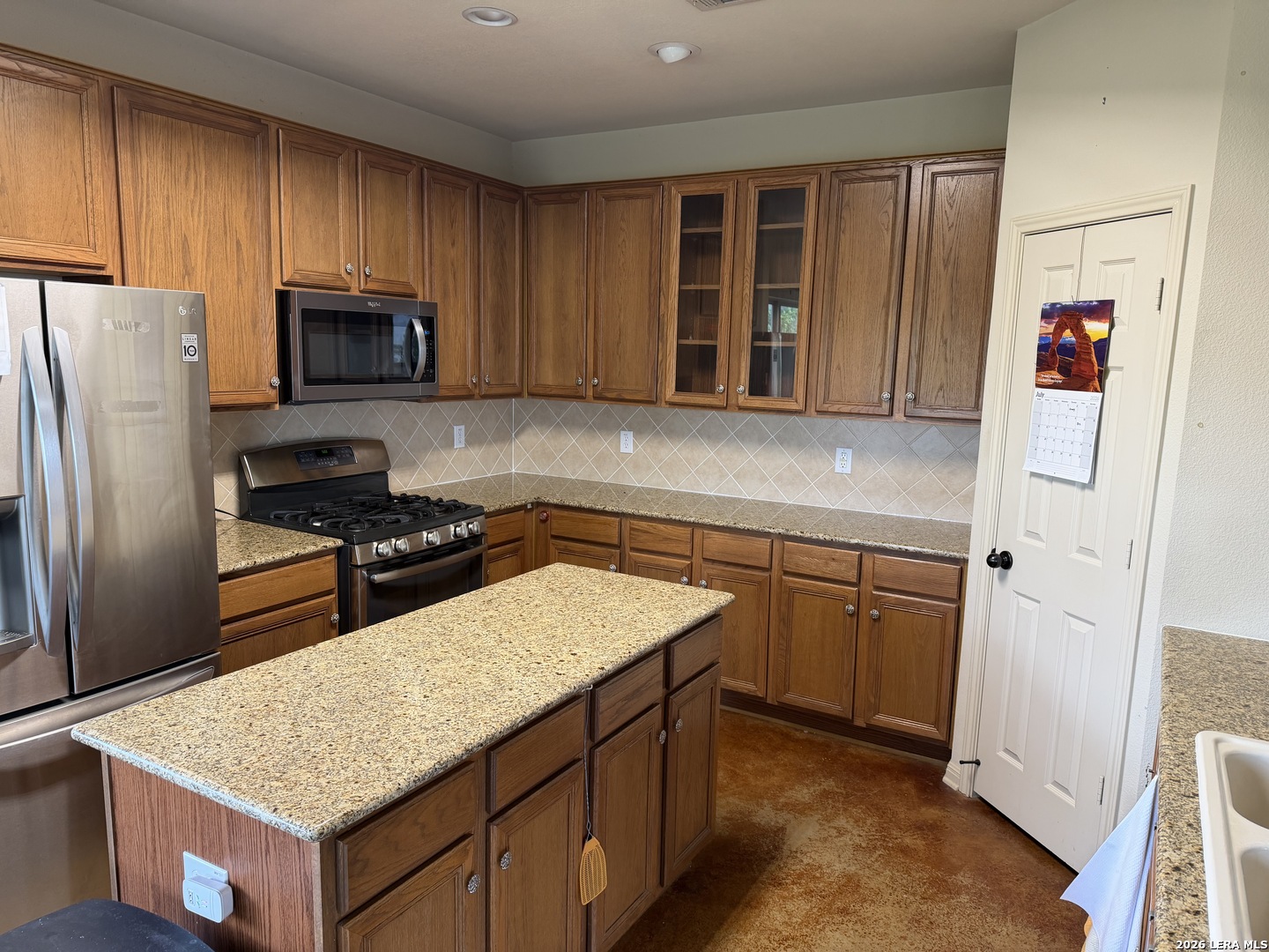 421 Armadillo Trail Drive E Comfort TX 78013