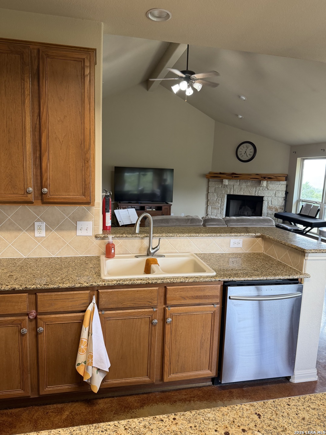 421 Armadillo Trail Drive E Comfort TX 78013