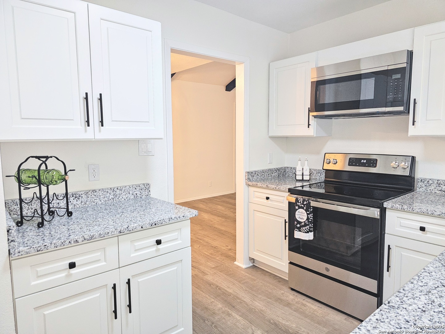 6606 Lake Glen San Antonio TX 78244