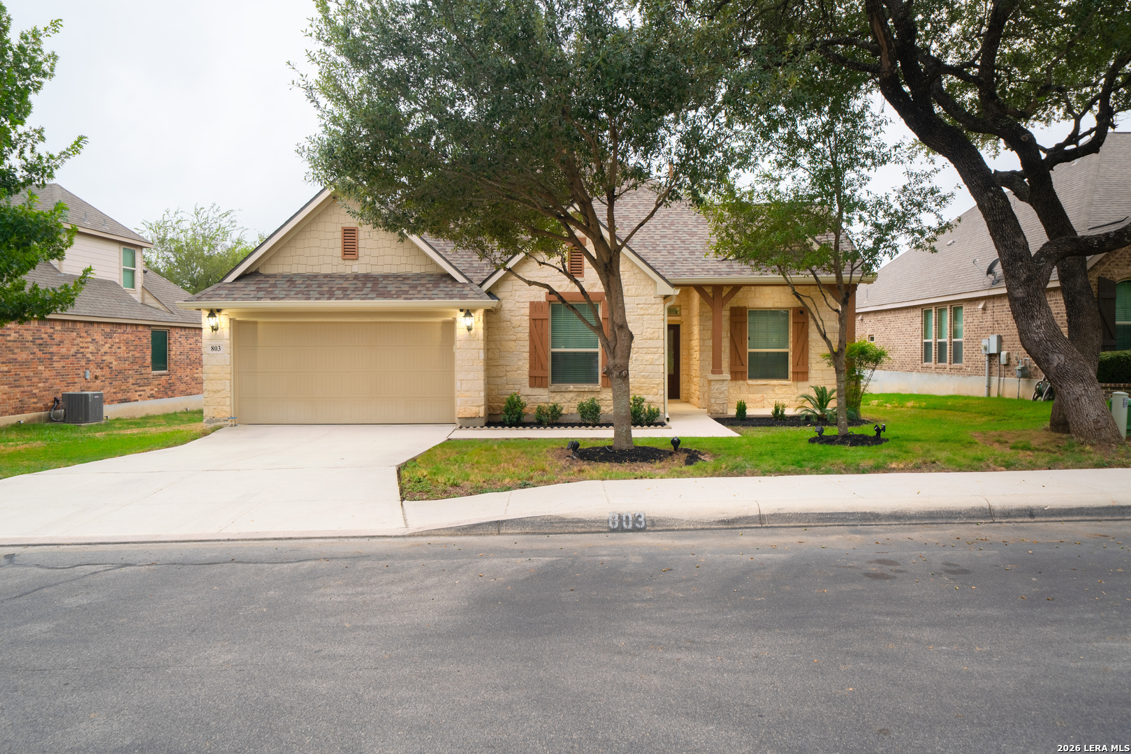 803 Gold Beauty San Antonio TX 78245