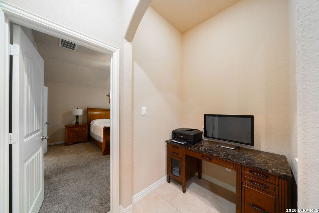 803 Gold Beauty San Antonio TX 78245