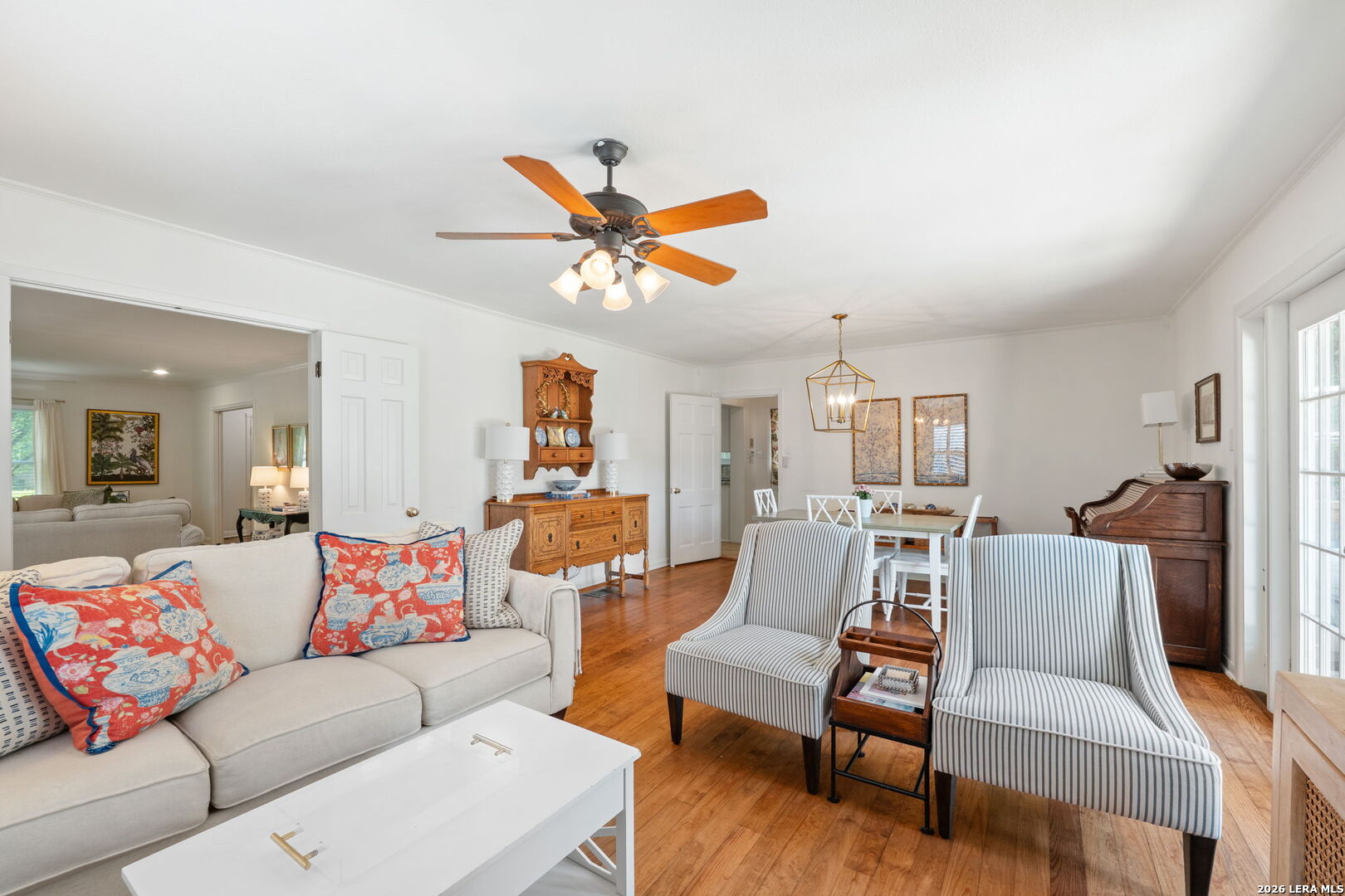 405 Canterbury Hill Terrell Hills TX 78209