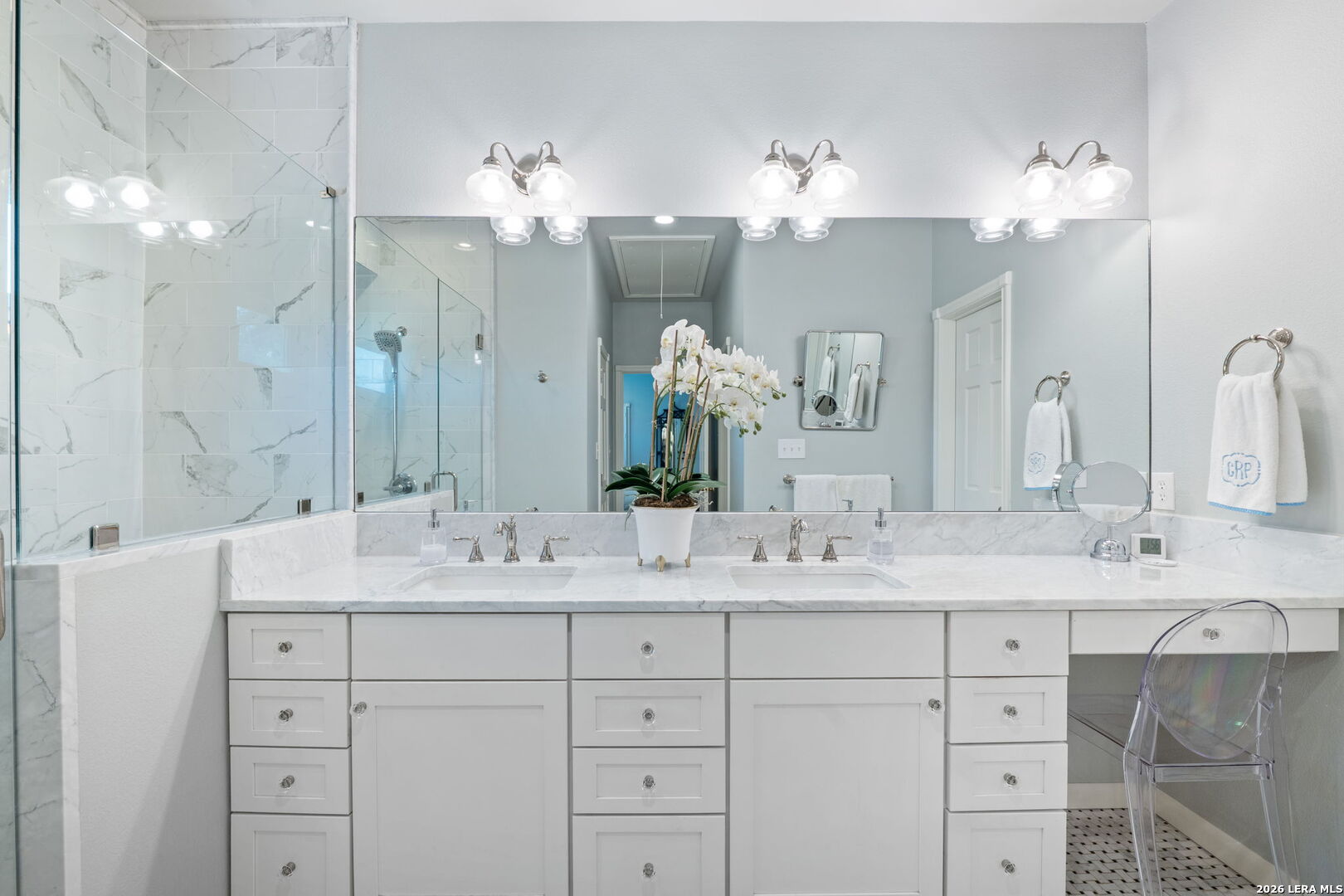 405 Canterbury Hill Terrell Hills TX 78209