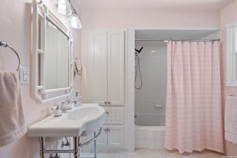 405 Canterbury Hill Street San Antonio TX 78209