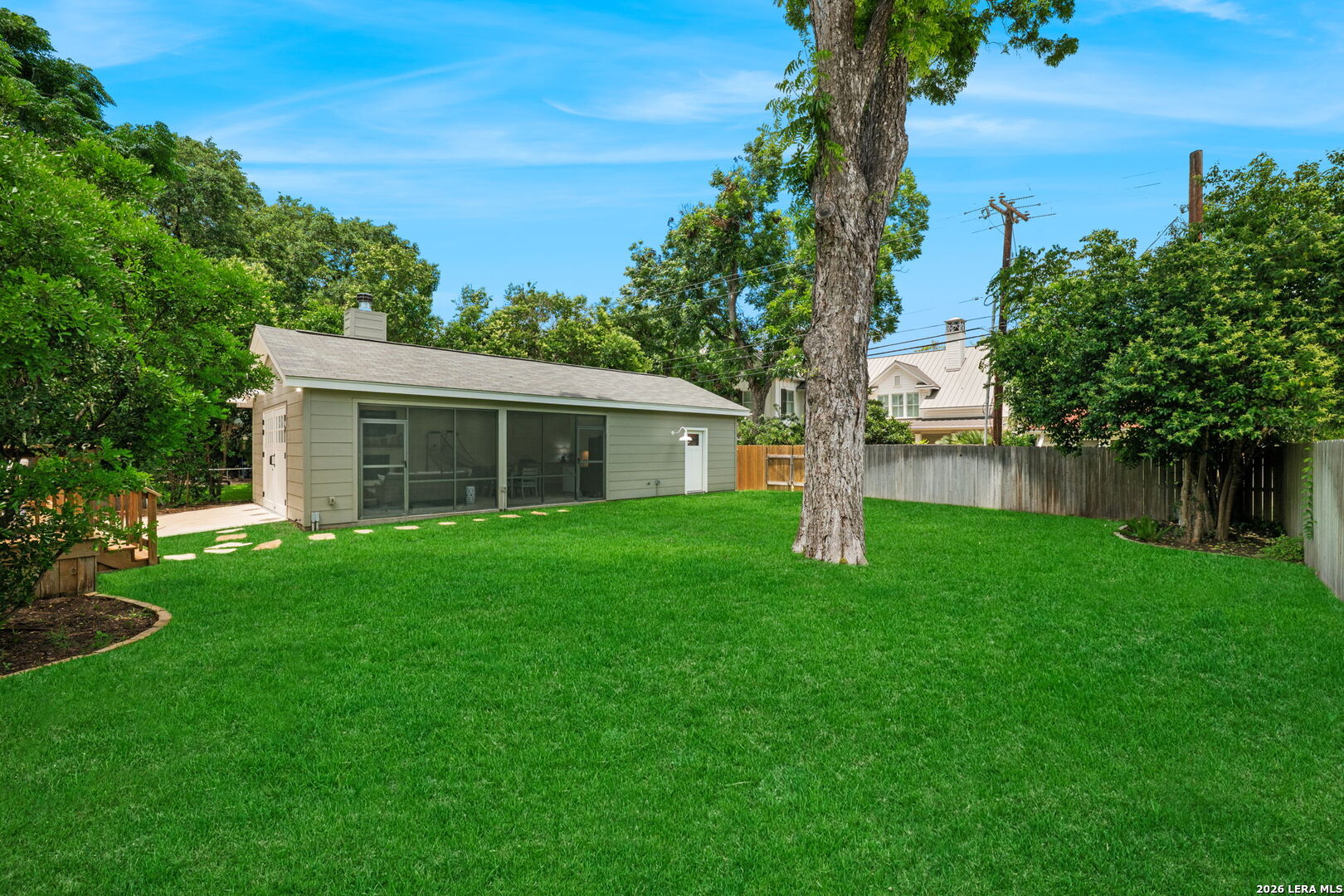 405 Canterbury Hill Terrell Hills TX 78209