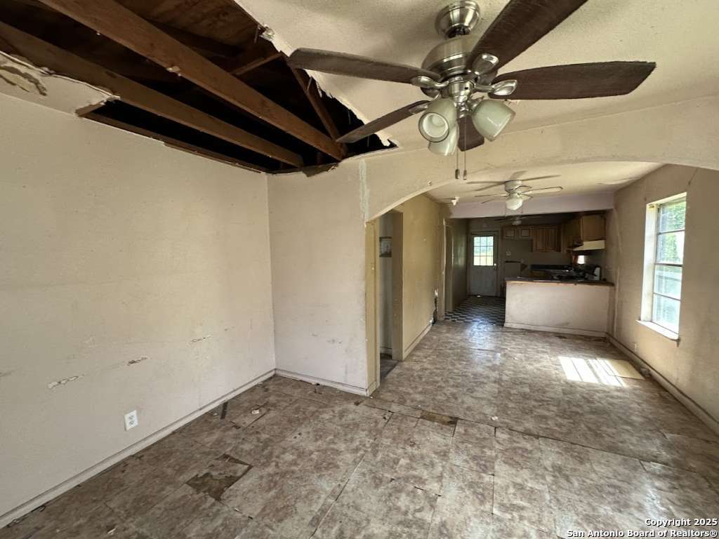 2522 Schley San Antonio TX 78210