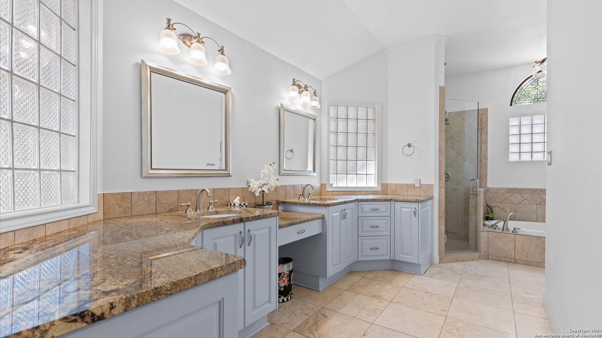 218 Post Oak Way Shavano Park TX 78230